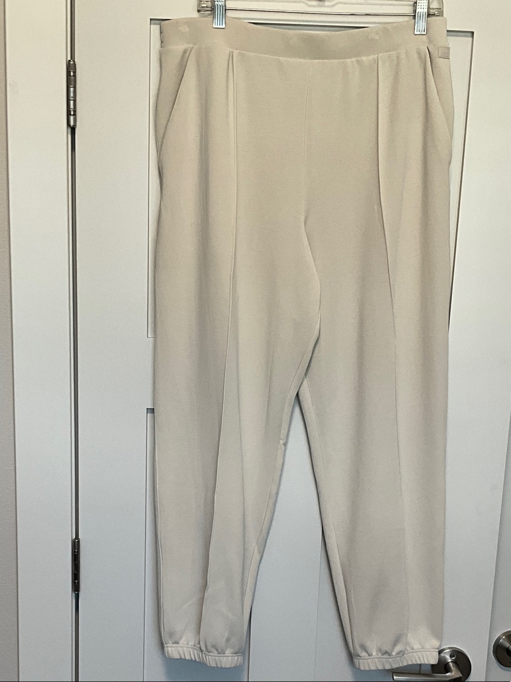 Victoria's Secret Featherweight Knit Jogger Pants